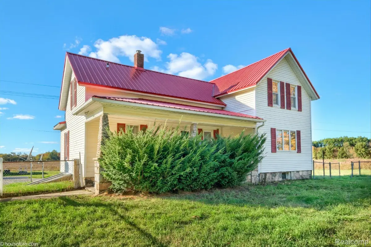 5537 Old State Road, North Branch Township, MI 48461 - Image #1