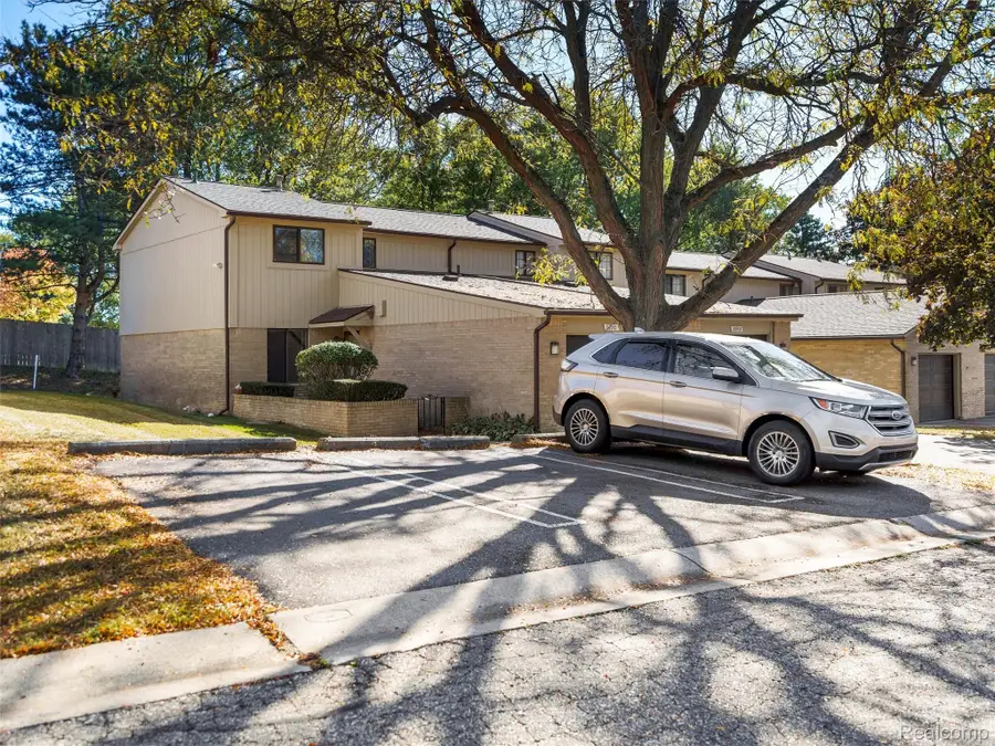 26910 W 12 Mile Road, Southfield, MI 48034 - Image #3