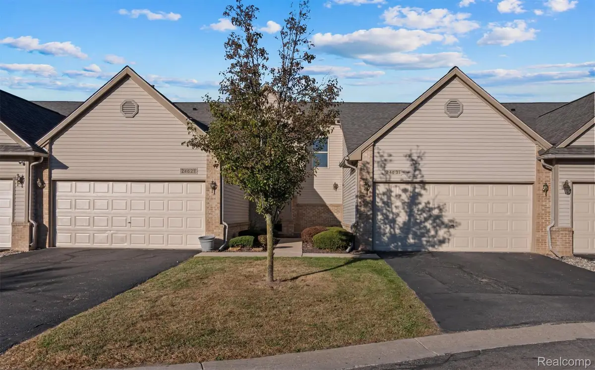 24631 Pine Village Boulevard, Oak Park, MI 48237 - Image #1