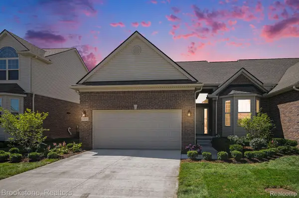 20832 Burn Drive, Macomb, MI 48044