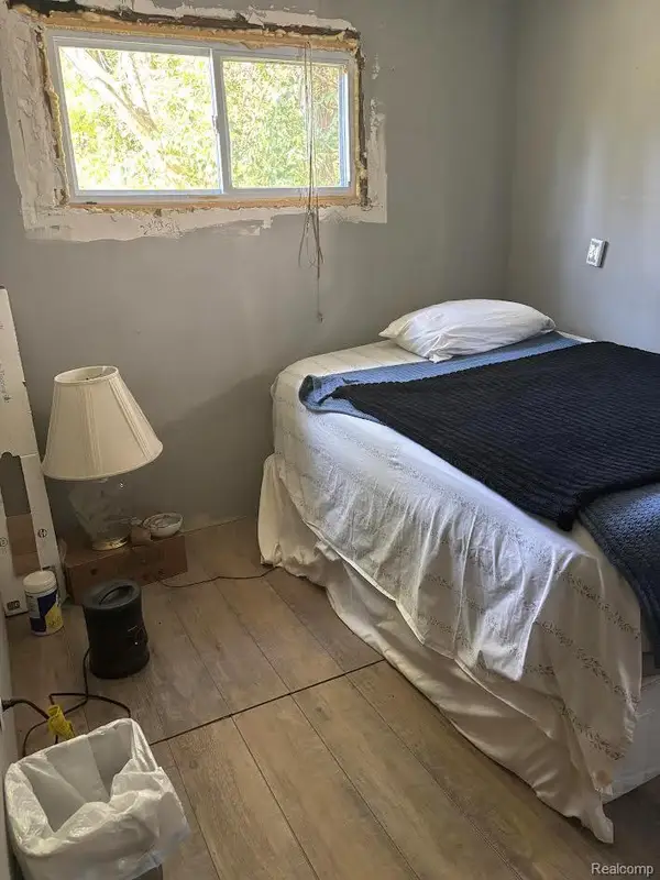 15403 Beaverland Street, Detroit, MI 48223