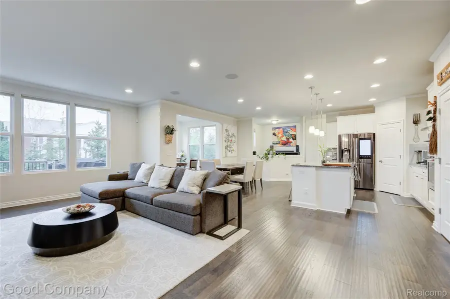 31035 Tremont Lane, Beverly Hills, MI 48025 - Image #3