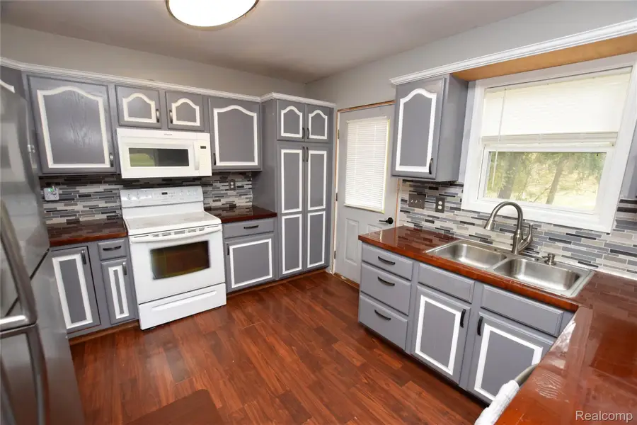 12215 Ray Road, Ortonville, MI 48462 - Image #3