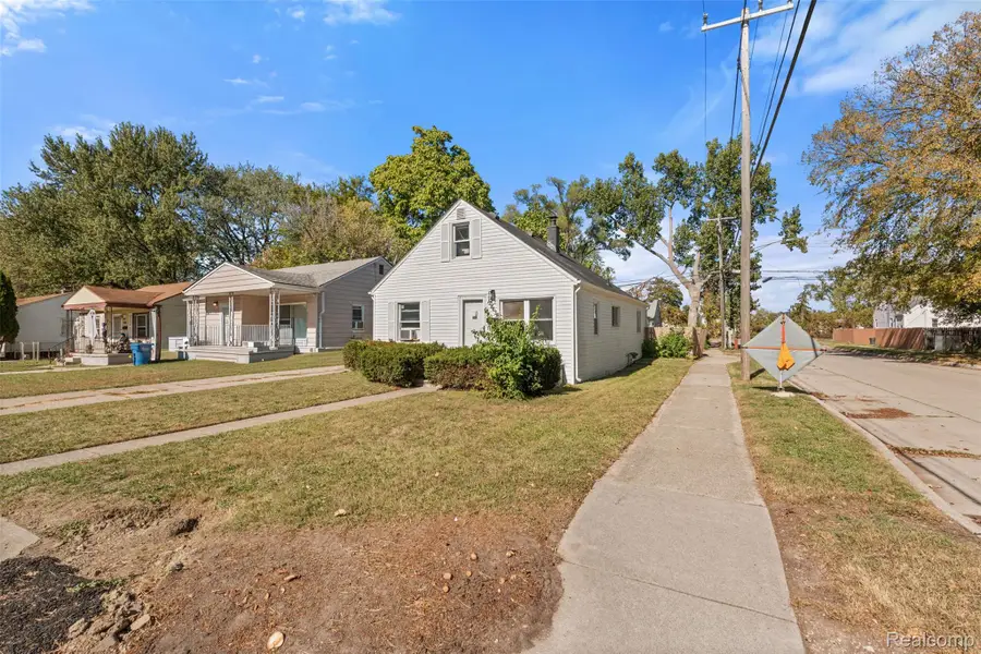 12863 Couwlier Avenue, Warren, MI 48089 - Image #3