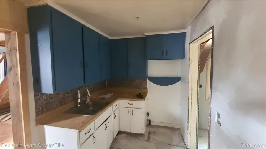 120 W Mcneil Street, Corunna, MI 48817 - Image #3