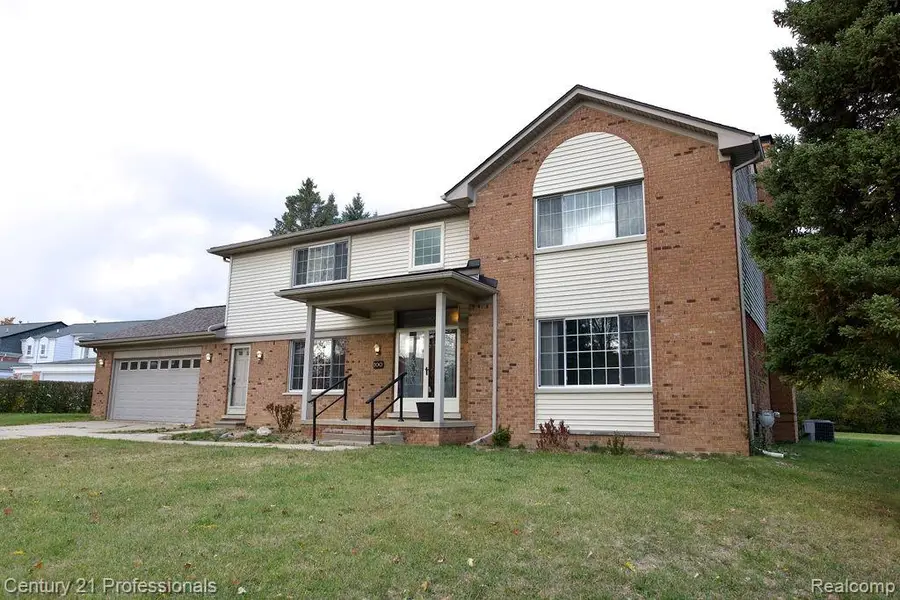 100 Longford Drive, Rochester Hills, MI 48309 - Image #3