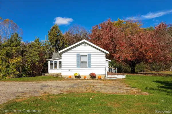 25 S Wilder Road, Lapeer, MI 48446