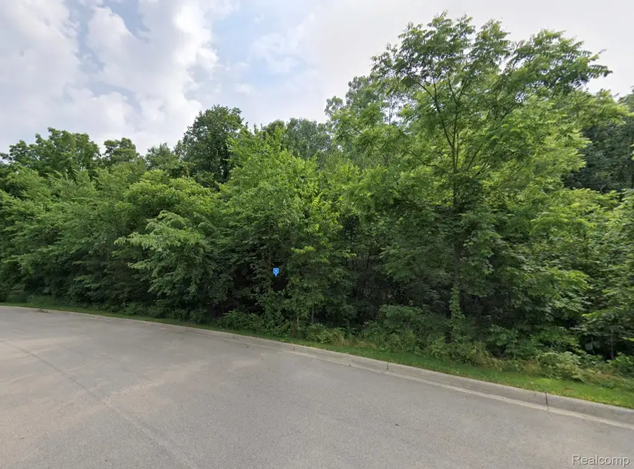 3300 Oak Park Drive, Saline, MI 48176 - Image #2