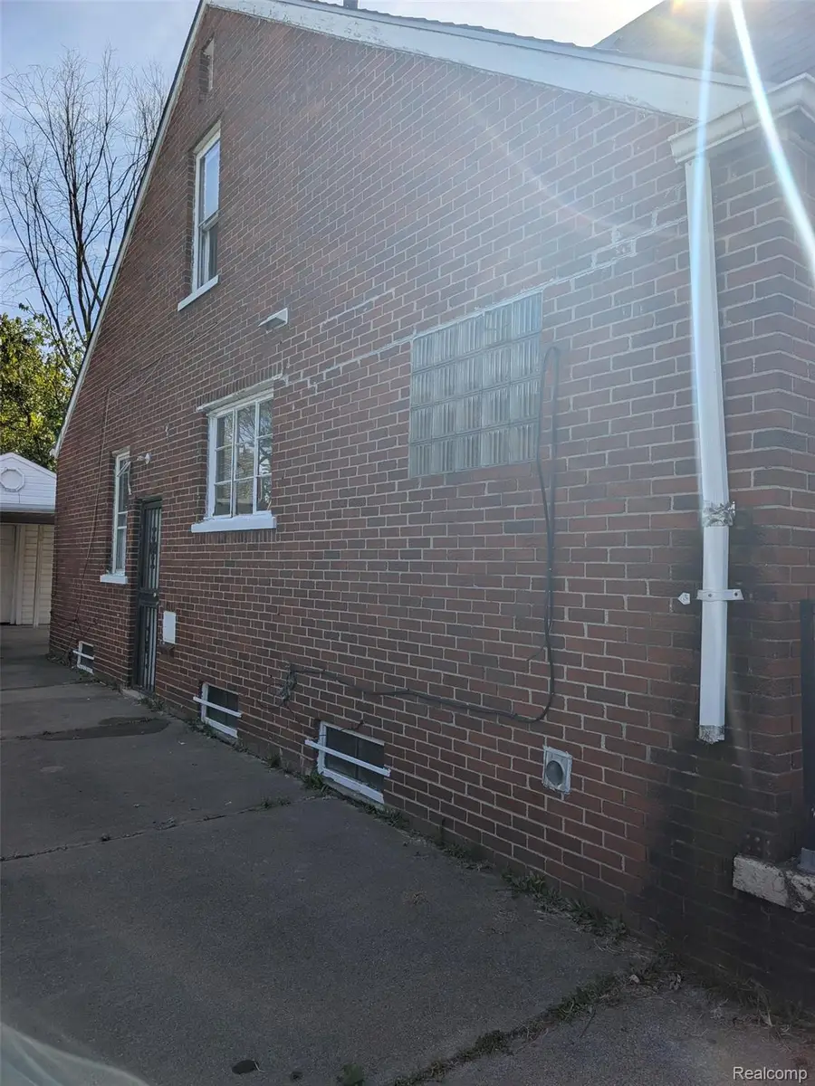 19718 Dean Street, Detroit, MI 48234 - #3