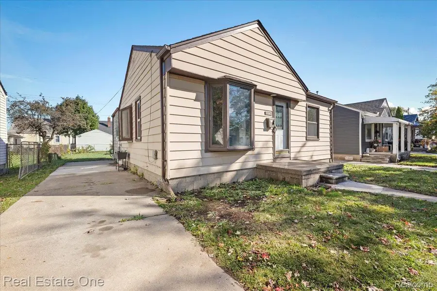 1840 Morris Avenue, Lincoln Park, MI 48146 - Image #2