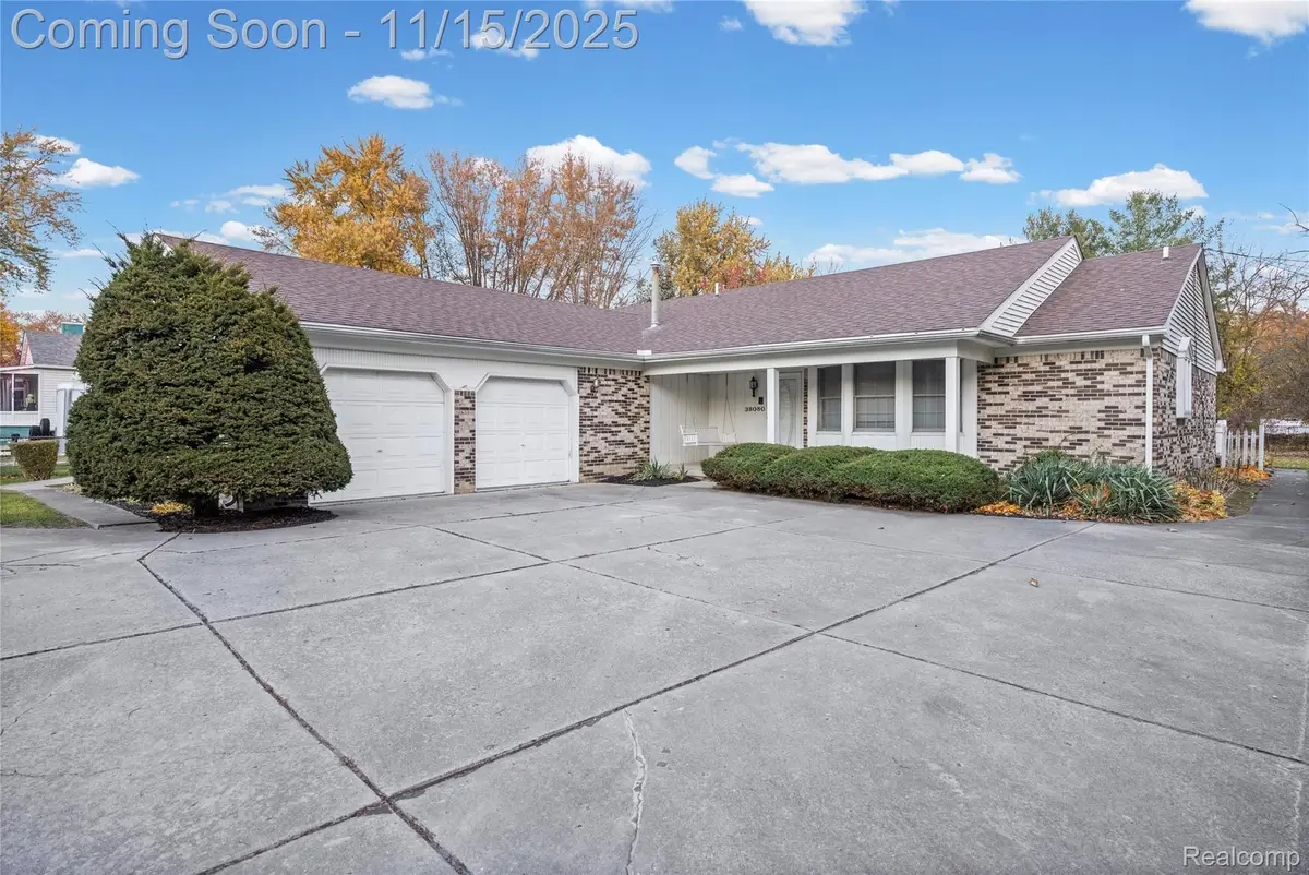 38080 Hamon Street, Harrison Township, MI 48045 - Image #1