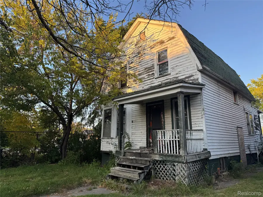 6486 Seneca Street, Detroit, MI 48213 - Image #2