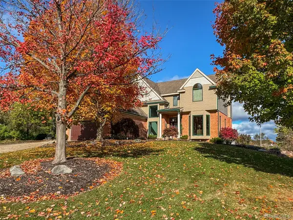 10736 Bogie Lake Road, WhiteLake, MI 48386