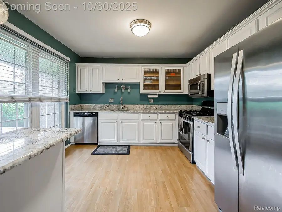 3230 Alpine Drive, Ann Arbor, MI 48108 - Image #2