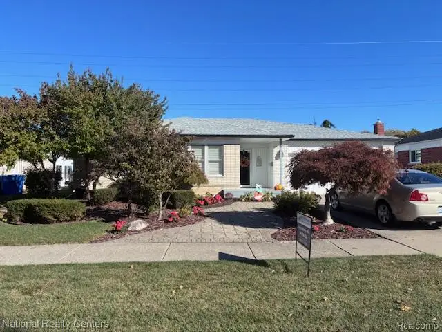 32138 Bradner Drive, Warren, MI 48088 - Image #2