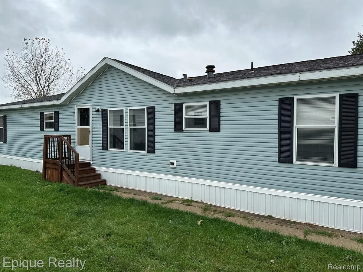 254 Green Valley Road, Flint, MI 48506 - Image #1