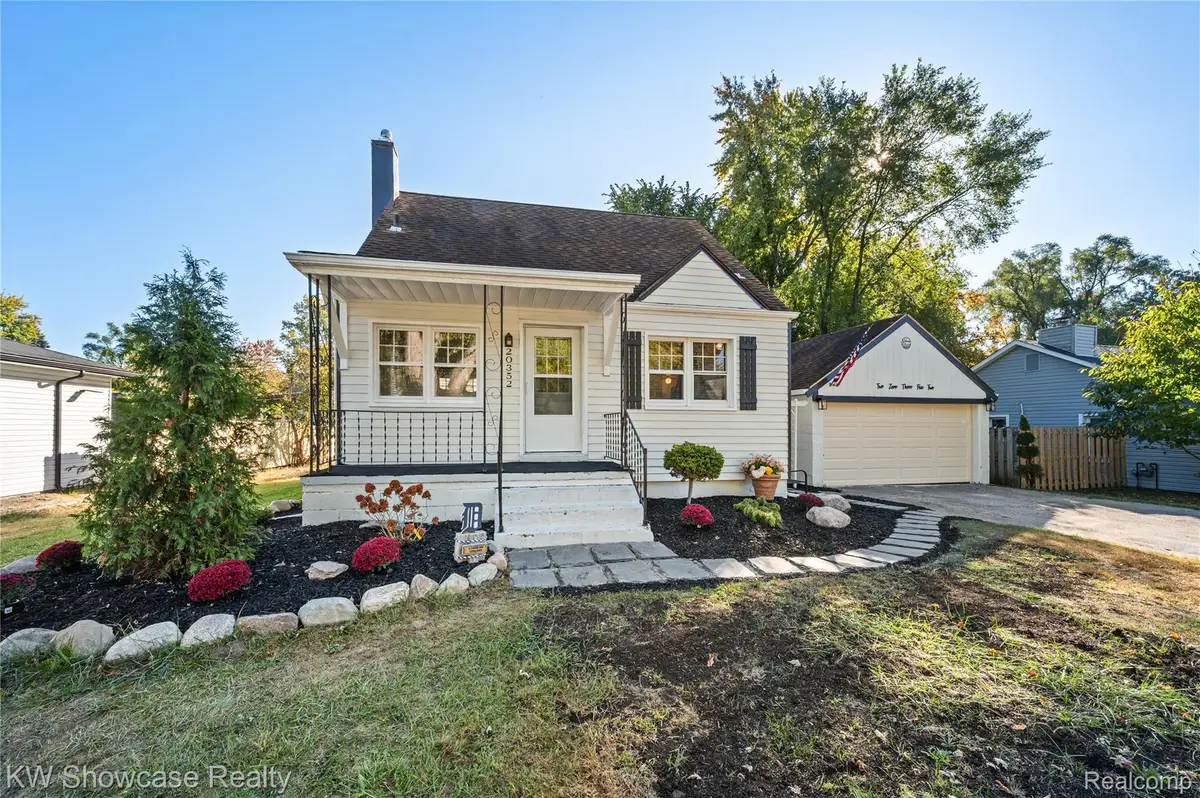 20352 Beatrice Street, Livonia, MI 48152 - Image #1