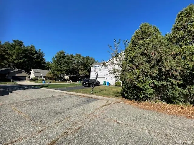 4278 Arbour Drive, Commerce, MI 48390 - Image #3