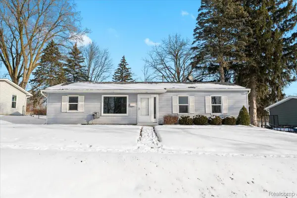 6123 Stephen, Brighton, MI 48116