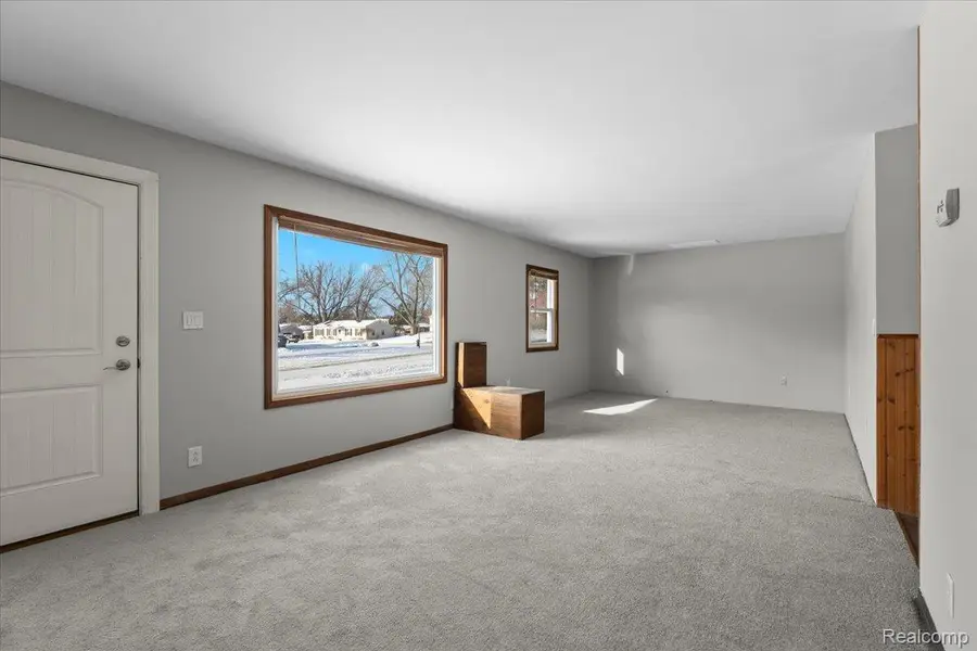 6123 Stephen, Brighton, MI 48116 - Image #3