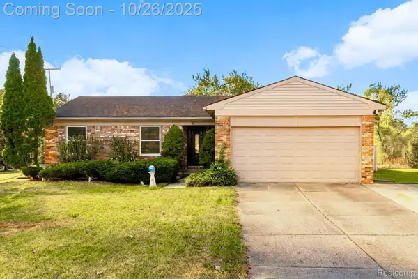 1615 Brentwood Drive, Wixom, MI 48393