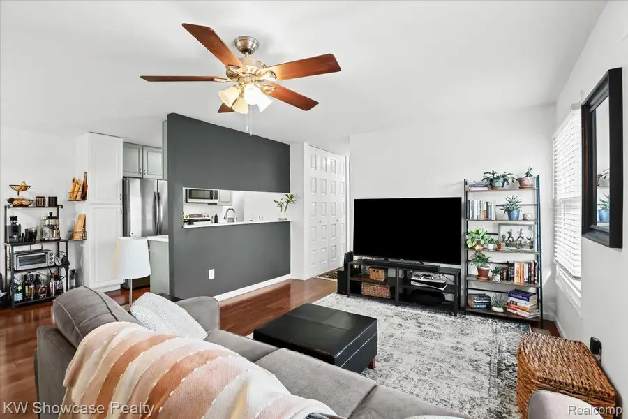 2612 Wildwood Court, Orion, MI 48360 - Image #3