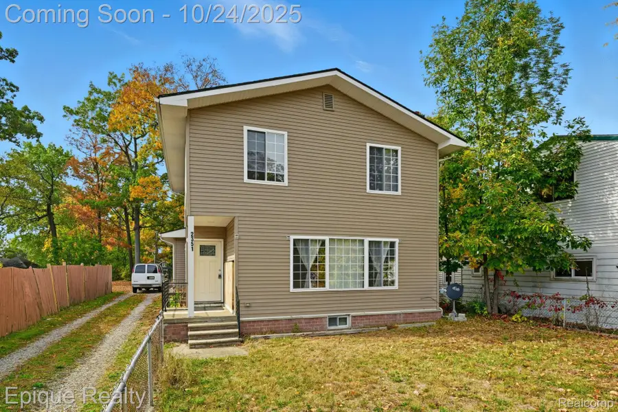 2351 Overridge Avenue, Waterford, MI 48327 - Image #3