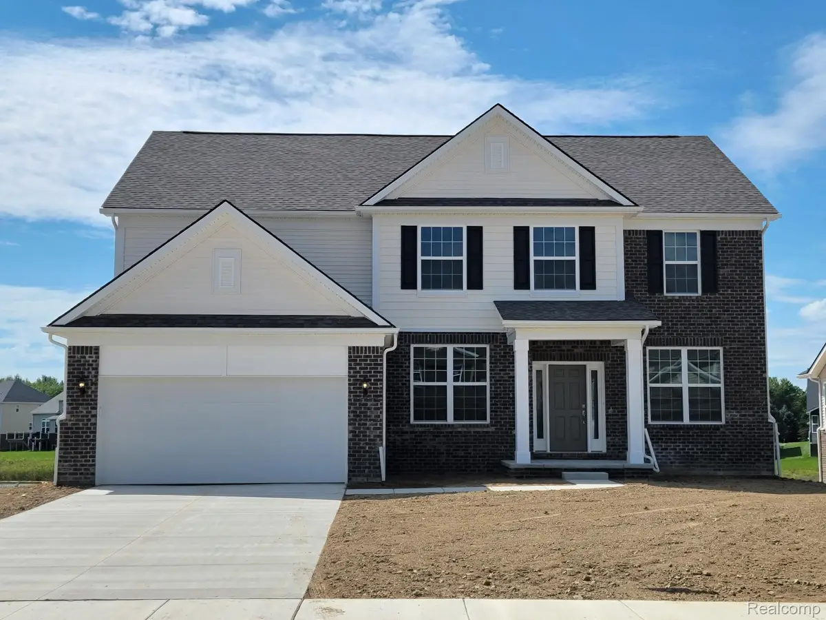 51261 Deerbrook Drive, Macomb, MI 48042 - Image #1