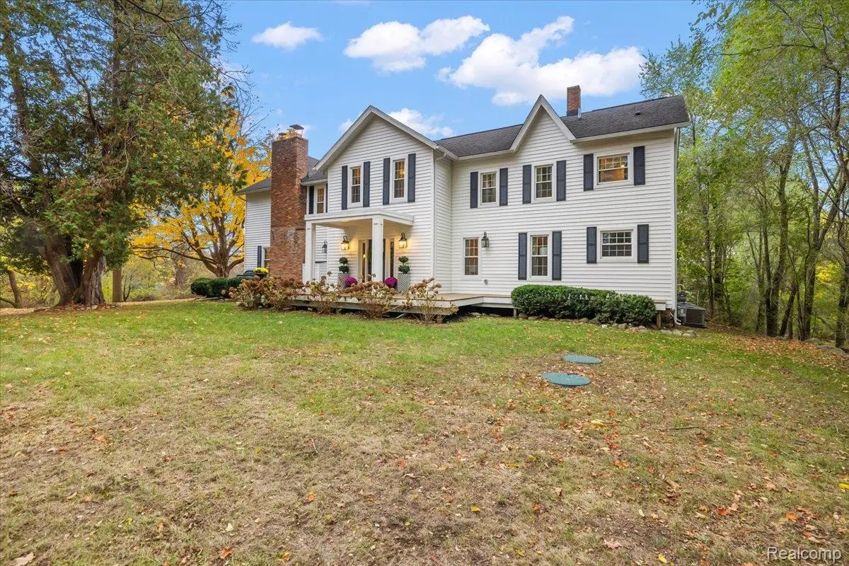 5640 Hummer Lake Road, Oxford, MI 48371 - Image #1