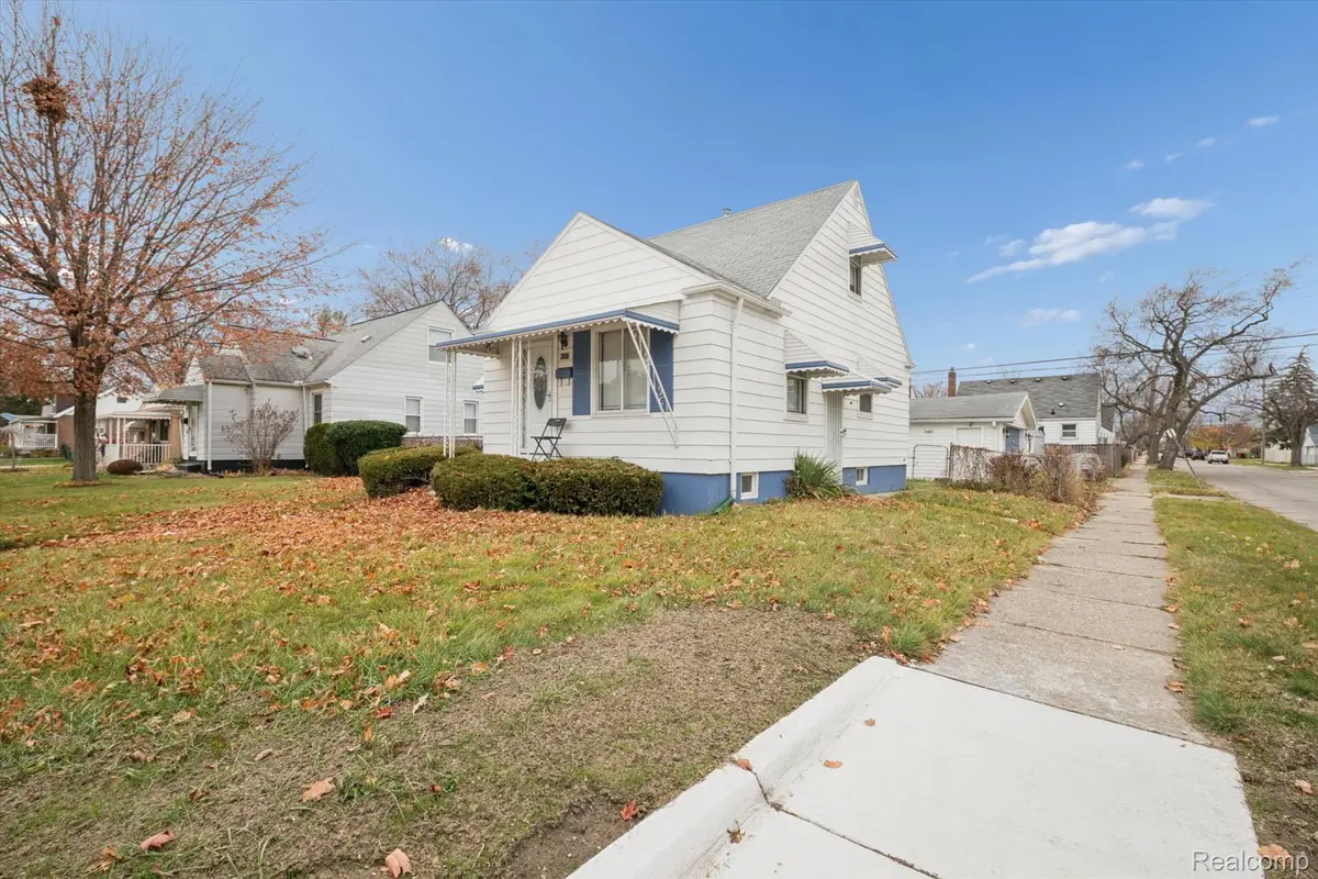 8157 Stephens, Center Line, MI 48015 - Image #1