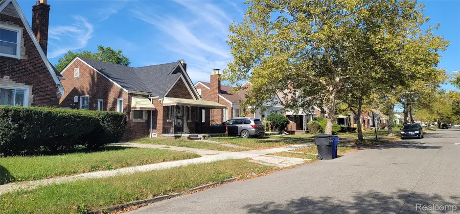 8833 Cloverlawn Street, Detroit, MI 48204 - Image #2
