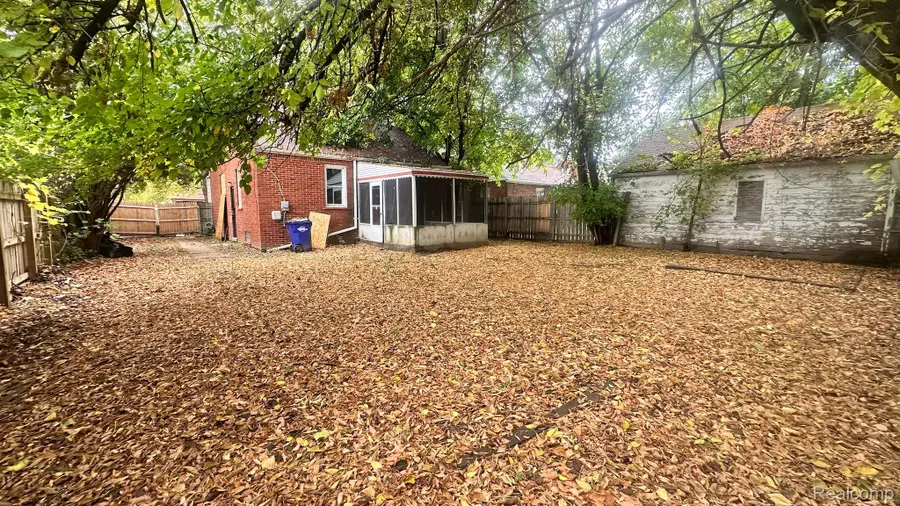 19126 Patton Street, Detroit, MI 48219 - Image #3