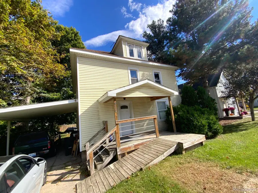 914 N Main Street, Lapeer, MI 48446 - Image #2