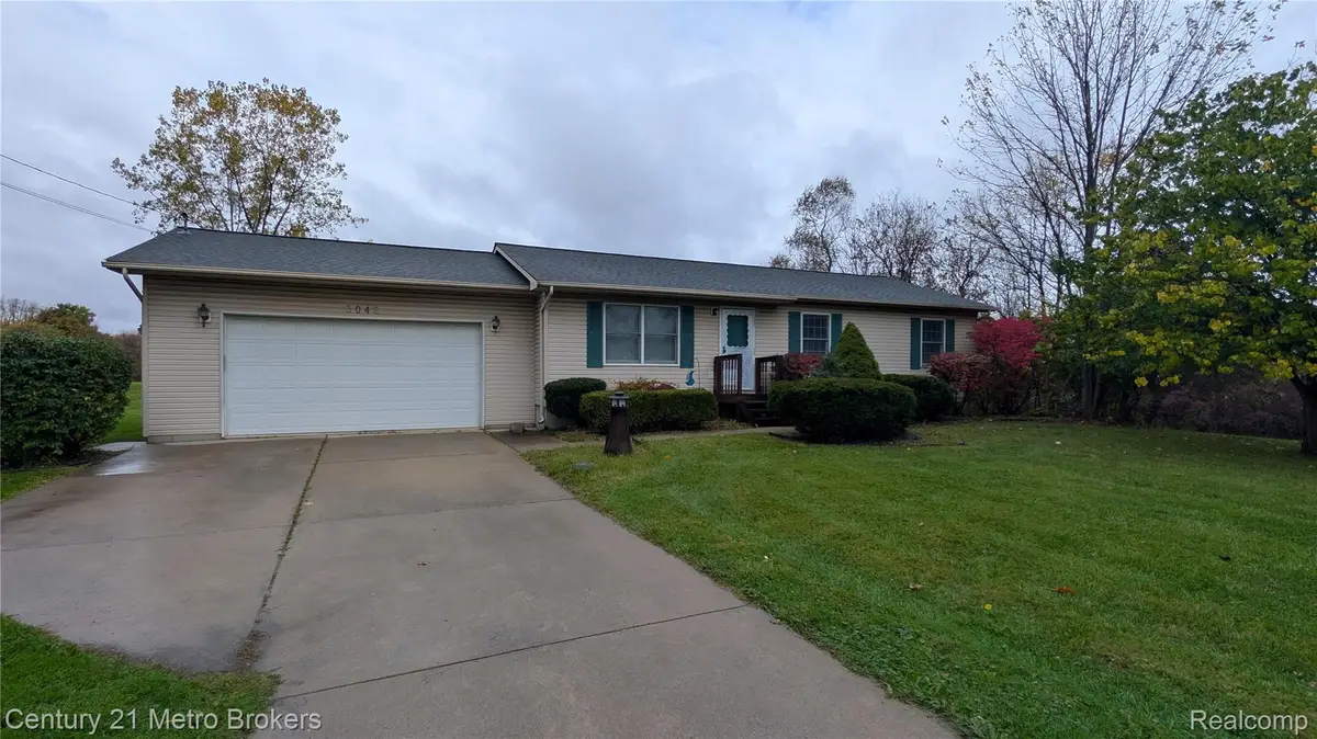 3042 S Belsay Road, Burton, MI 48519 - Image #1