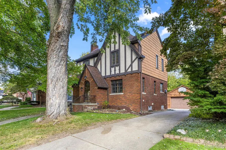 745 Beechmont Street, Dearborn, MI 48124 - Image #2