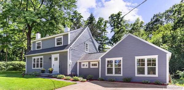 11646 Dixie Highway, Holly, MI 48442