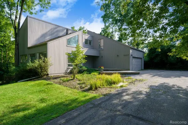 1907 Raymond Place, BloomfieldHills, MI 48302