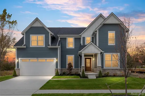 50284 Hedgewood Drive, Canton, MI 48187