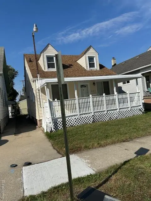 294 Richter Street, RiverRouge, MI 48218