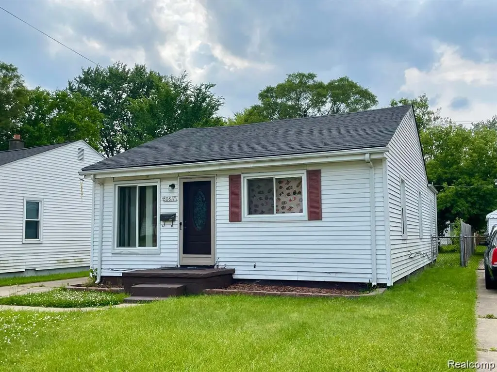 20817 Atlantic Avenue, Warren, MI 48091 - Image #1