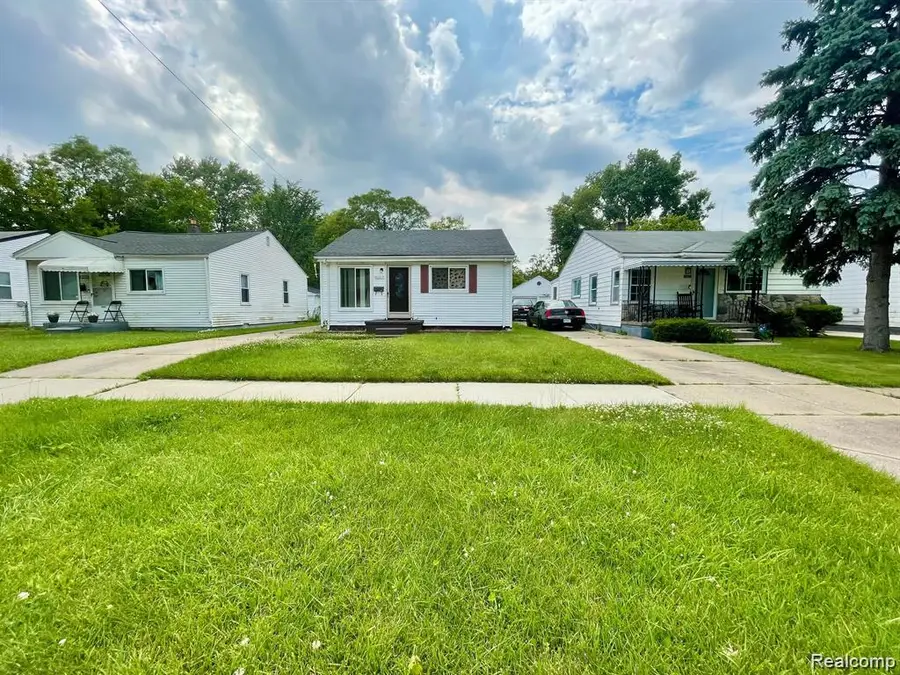20817 Atlantic Avenue, Warren, MI 48091 - Image #3