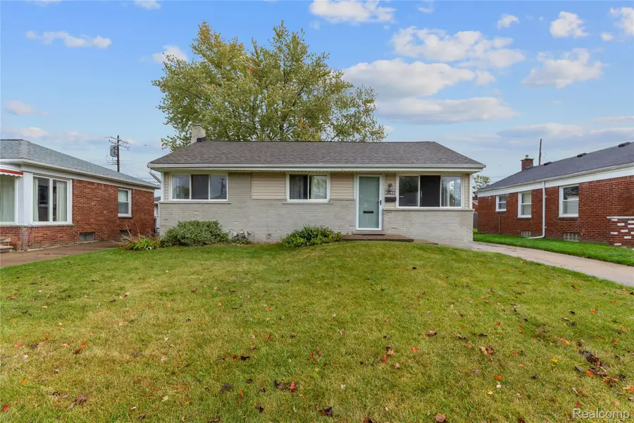 28222 Bohn Street, Roseville, MI 48066 - Image #2