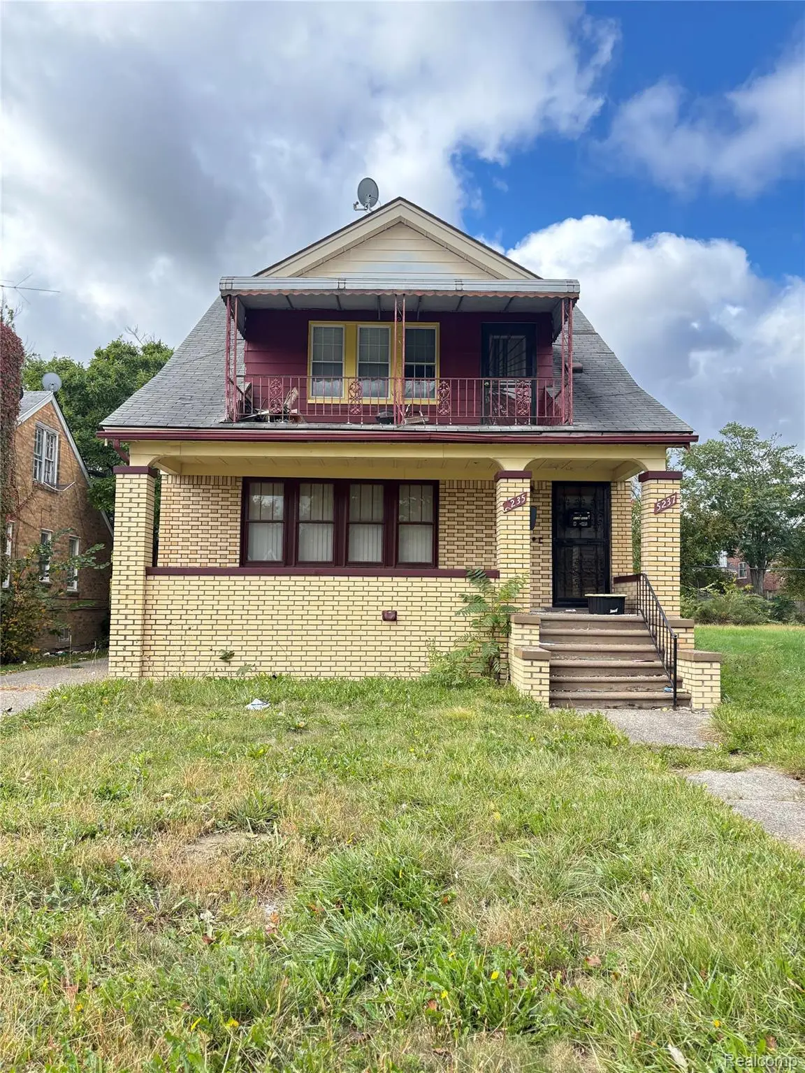5235 Chalmers Street E, Detroit, MI 48213 - Image #1