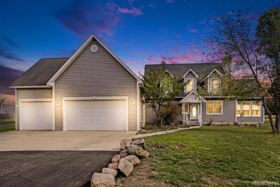 3290 Fisher Road, Howell, MI 48855 - Image #2