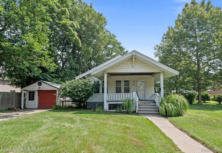 918 Saint Louis Street, Ferndale, MI 48220 - Image #3