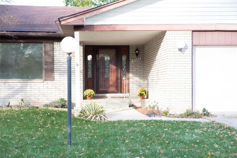 21664 Hall Road, Woodhaven, MI 48183 - #3