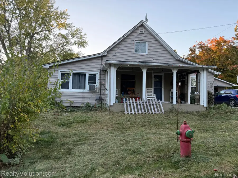 4090 School Street, Metamora, MI 48455 - Image #2