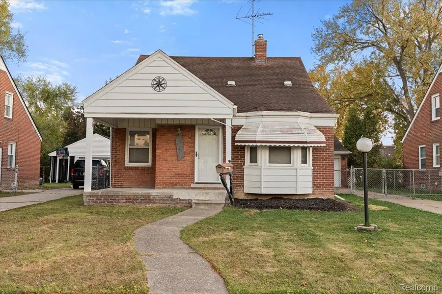 15524 Ego Avenue, Eastpointe, MI 48021 - Image #2