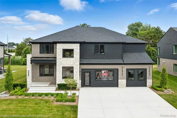 24796 Tribute Drive, Macomb, MI 48042