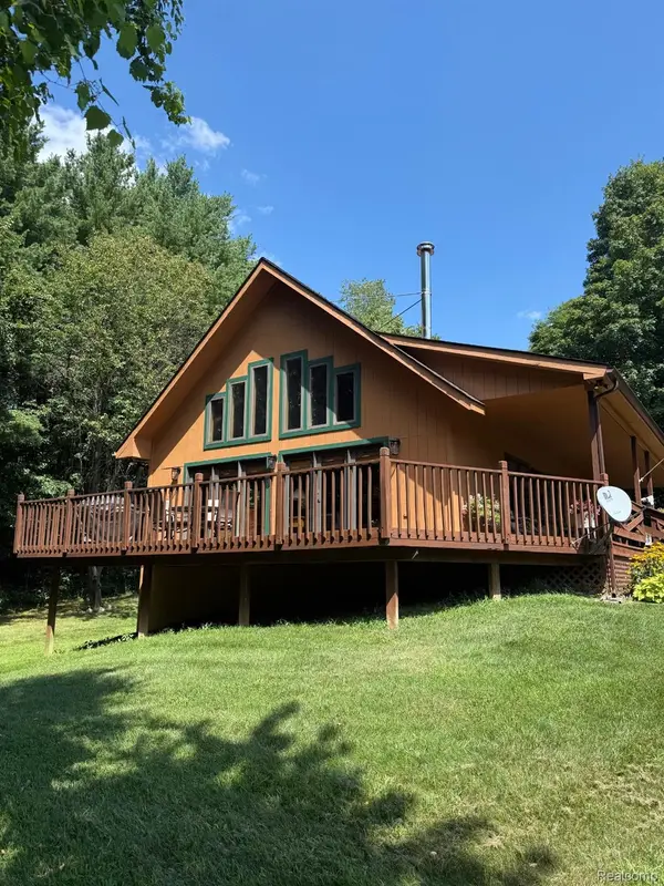 3199 West Road, Metamora, MI 48455